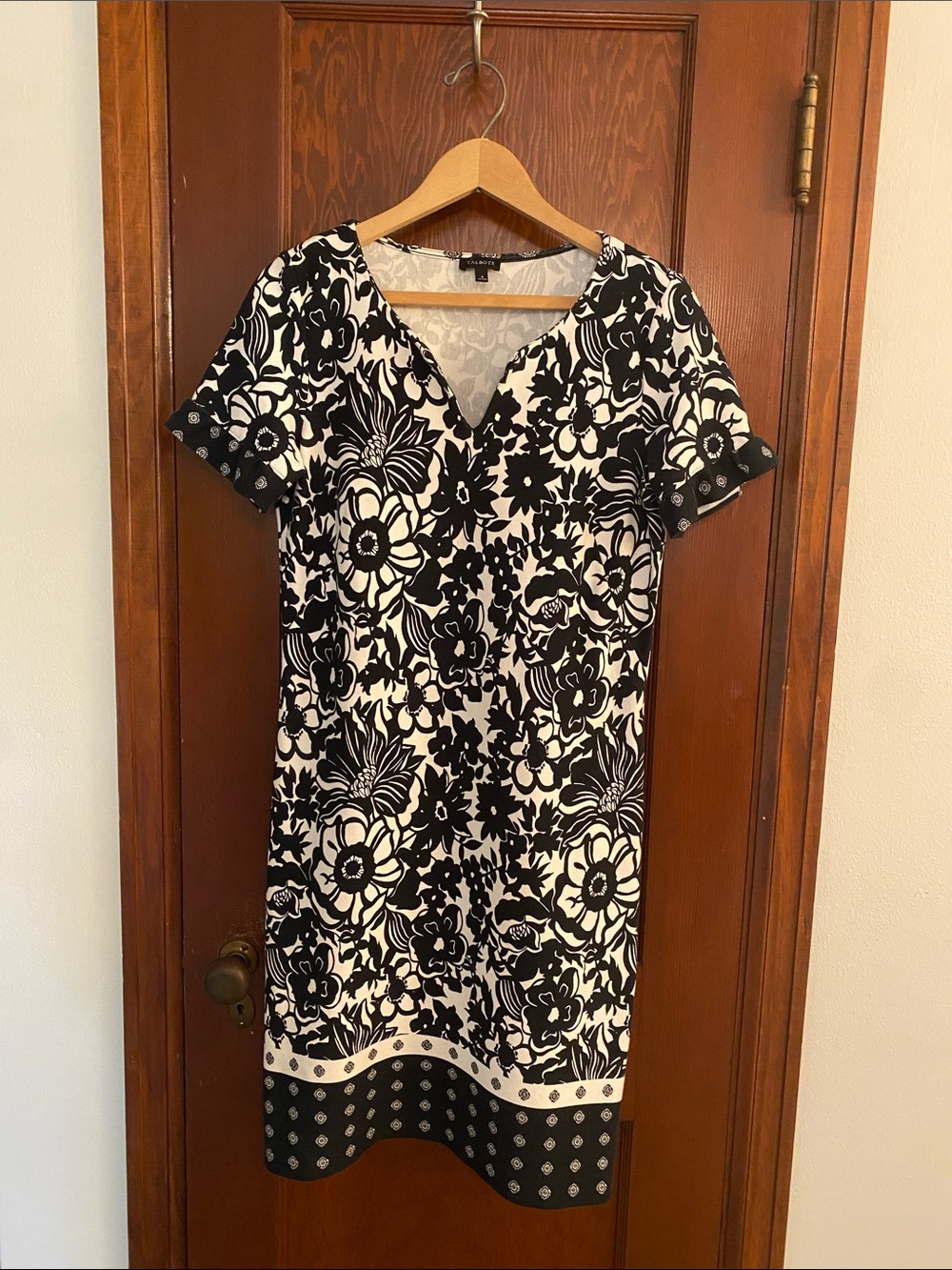 Talbots Black and White Floral Cotton Shift Dress